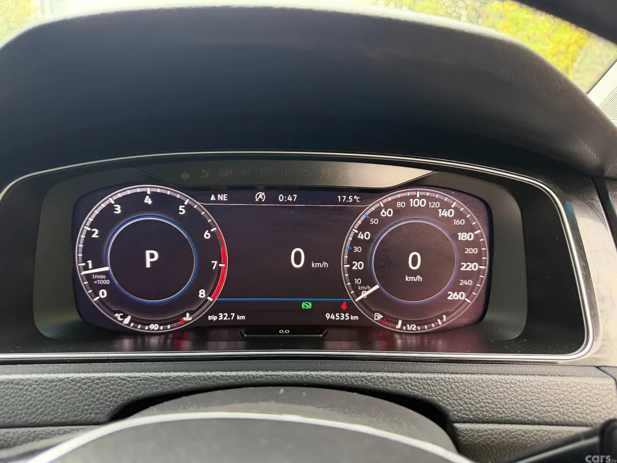 Volkswagen Golf Hatchback, Petrol, 2018, White