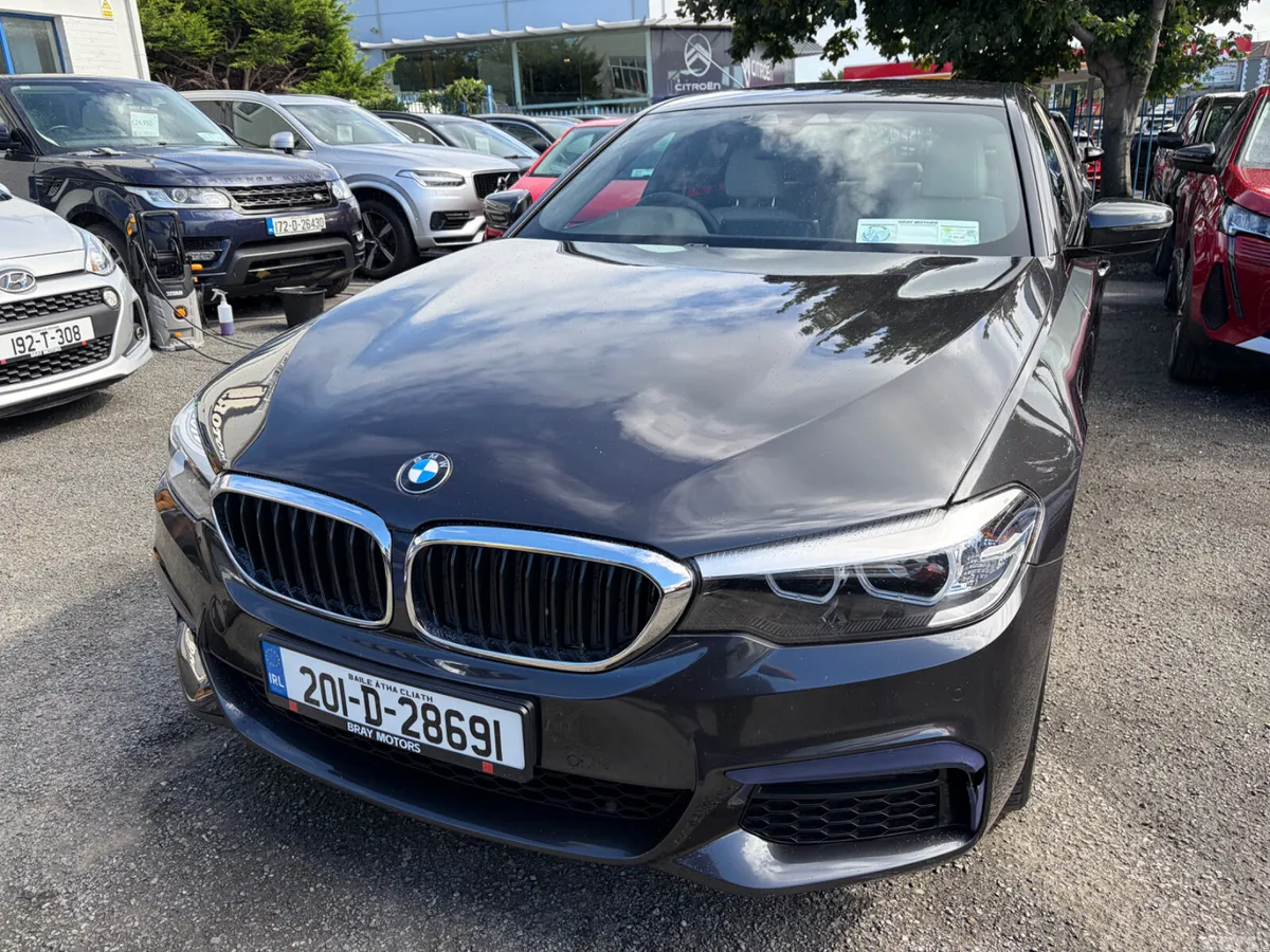 BMW 5-Series Saloon, Petrol Plug-in Hybrid, 2020, Grey