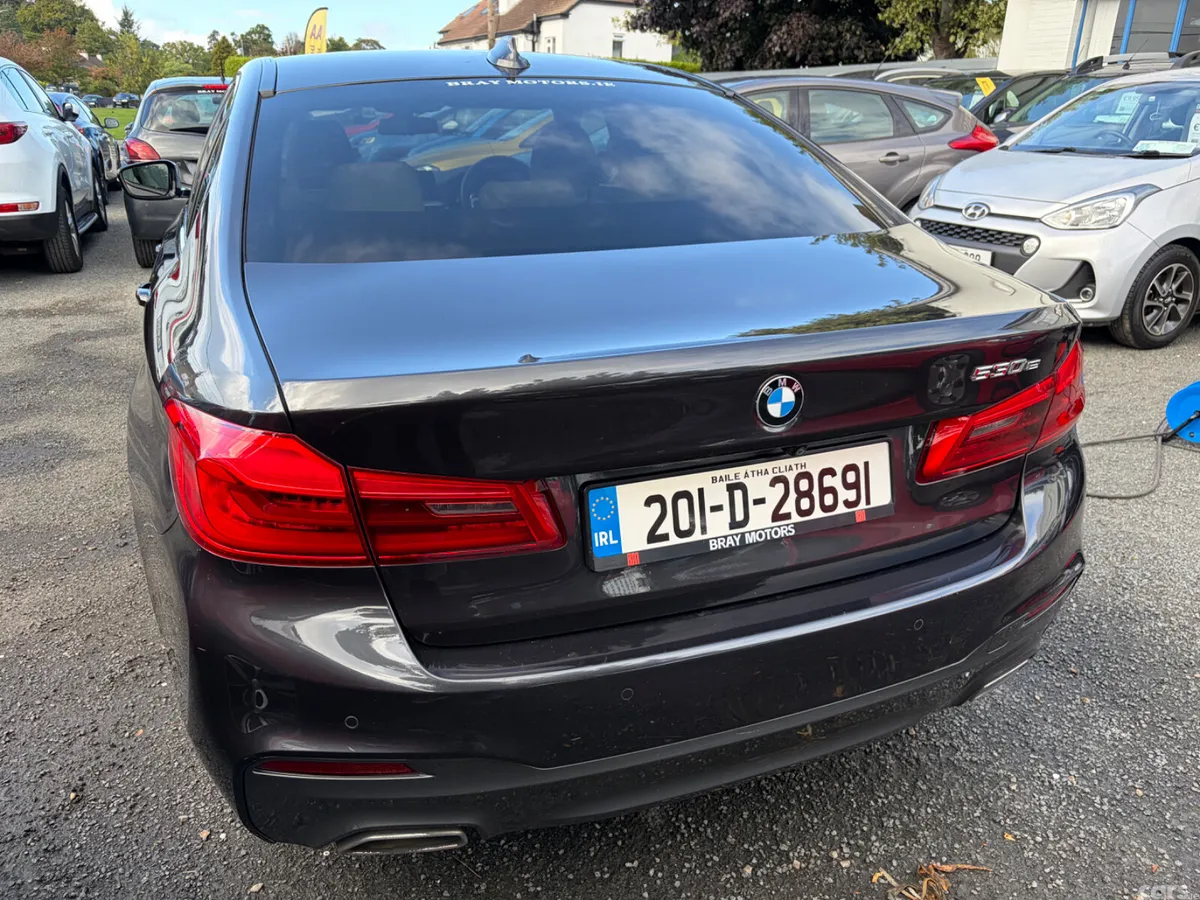 BMW 5-Series Saloon, Petrol Plug-in Hybrid, 2020, Grey