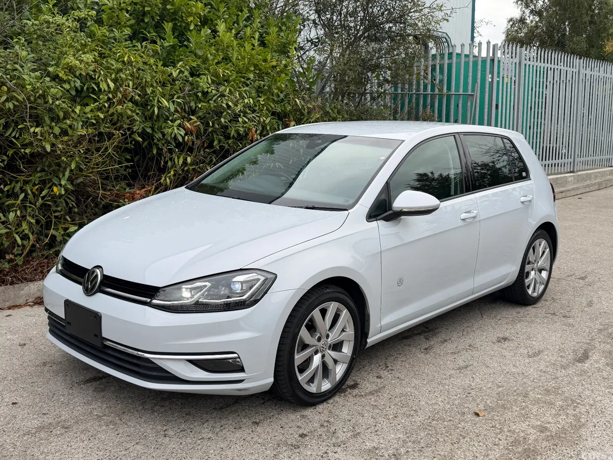 Volkswagen Golf Hatchback, Petrol, 2018, White