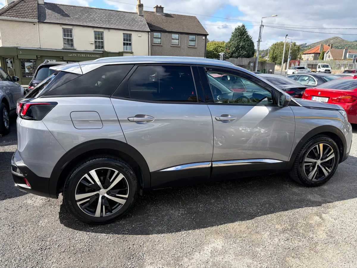Peugeot 3008 MPV, Petrol, 2018, Grey