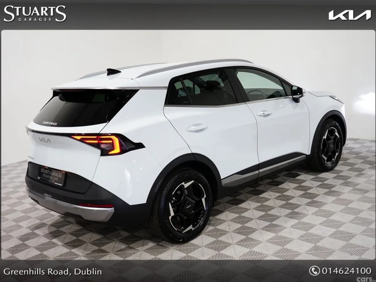 Kia Sportage MPV, Diesel Hybrid, 2026, White