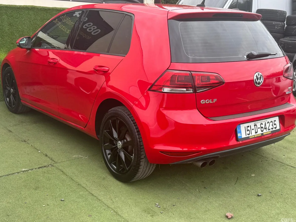 Volkswagen Golf Hatchback, Petrol, 2015, Red