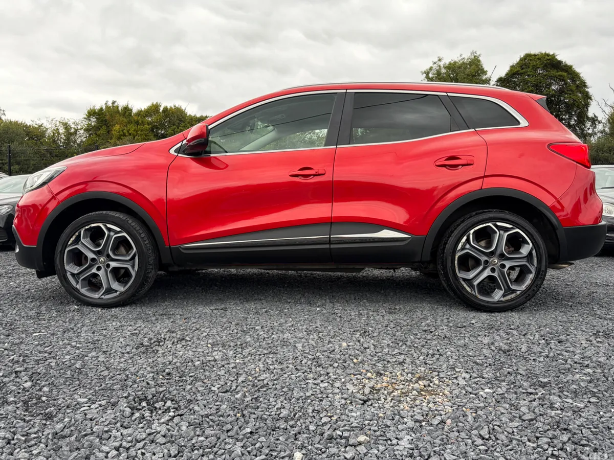 Renault Kadjar SUV, Diesel, 2017, Red