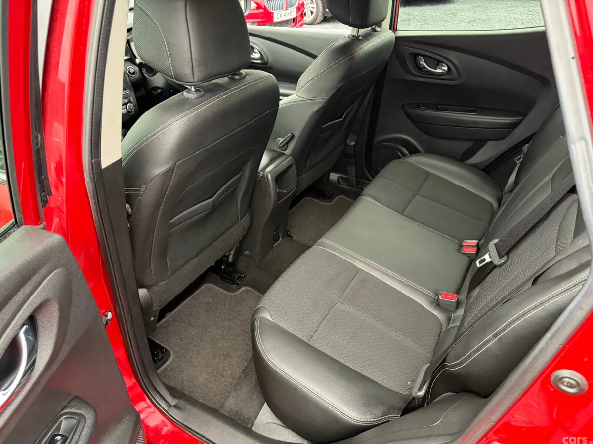 Renault Kadjar SUV, Diesel, 2017, Red