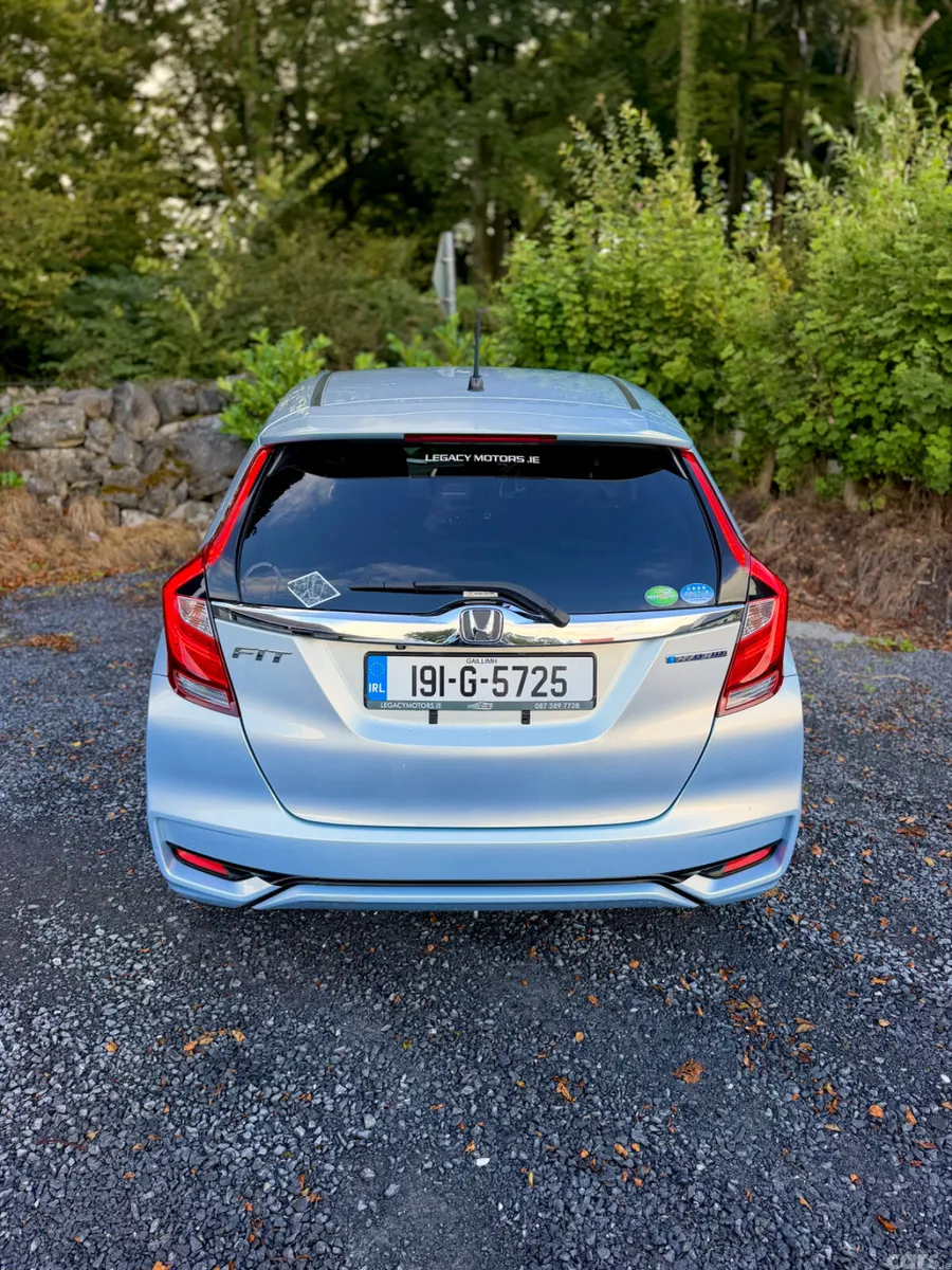 Honda Fit Hatchback, Petrol Hybrid, 2019, Silver