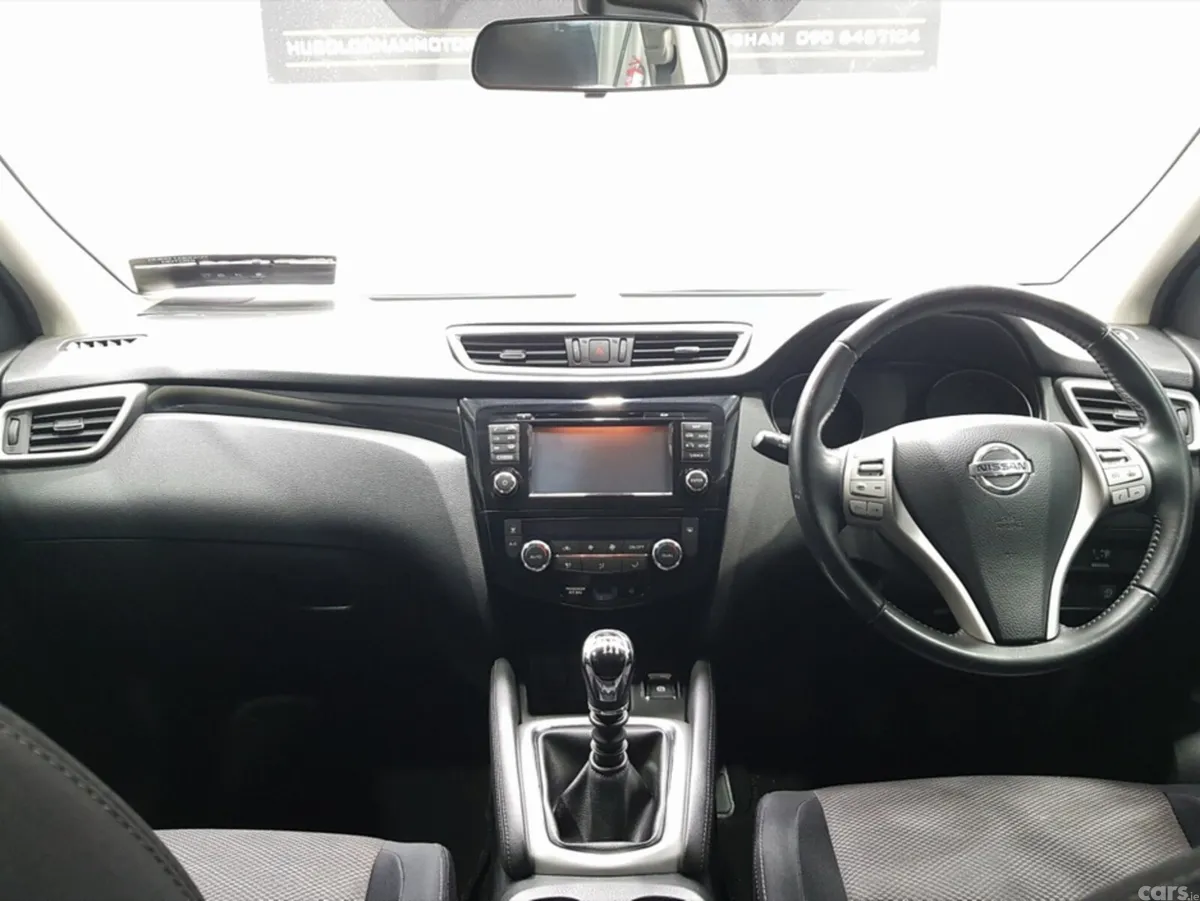 Nissan Qashqai MPV, Diesel, 2017, Grey