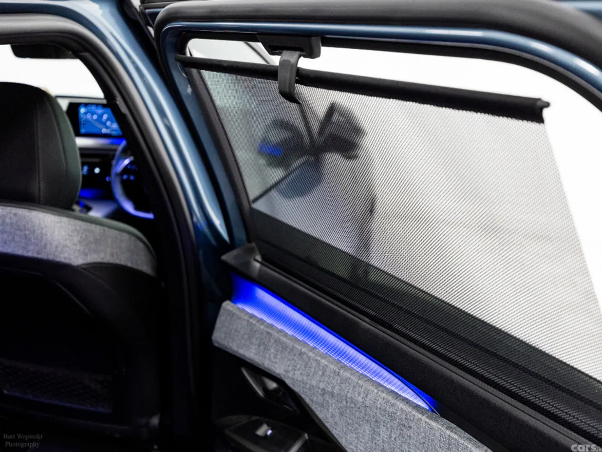 Peugeot 5008 SUV, Electric, 2025, Blue