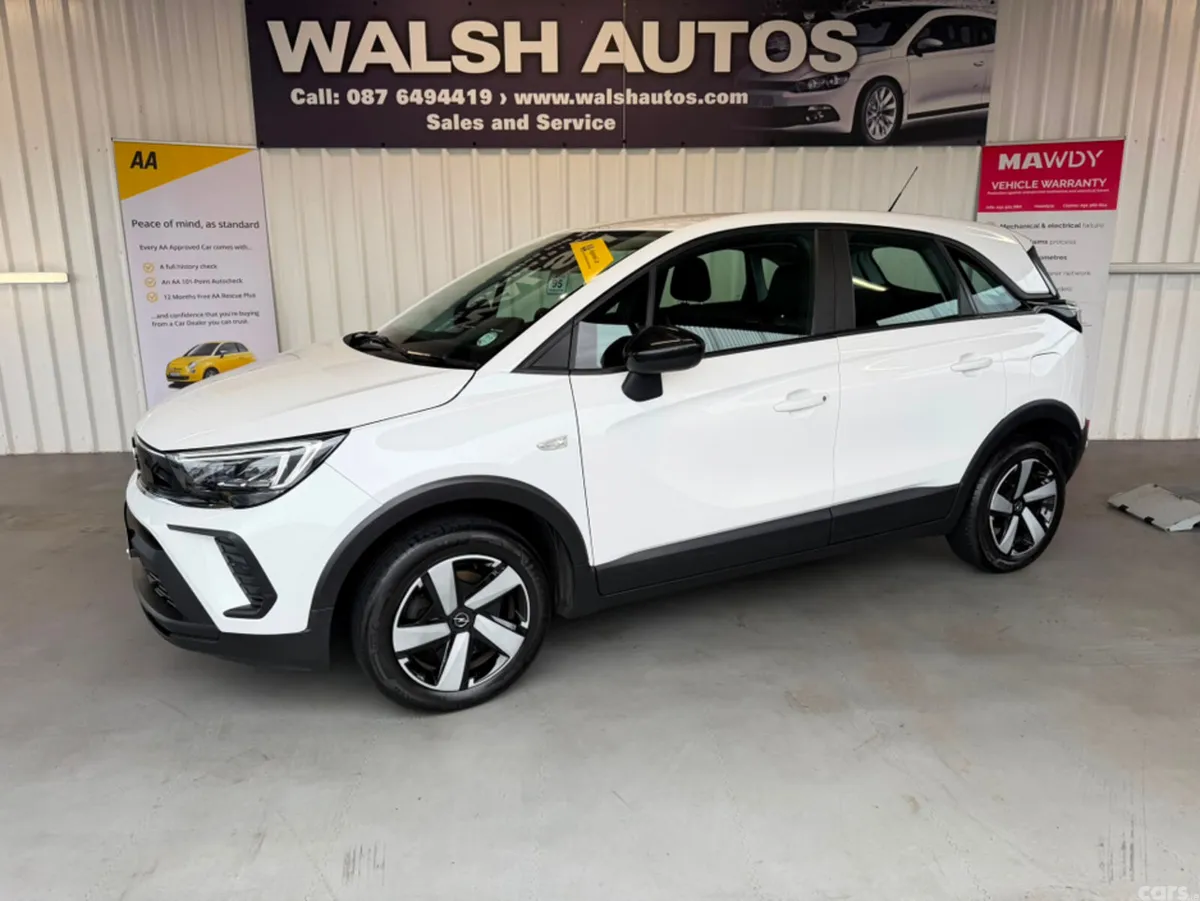 Opel Crossland X MPV, Petrol, 2023, White