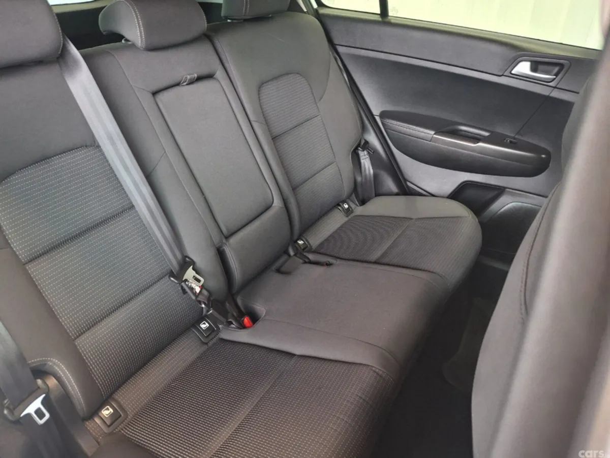Kia Sportage MPV, Diesel, 2017, White