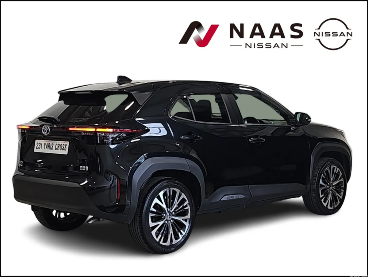 Toyota Yaris Cross MPV, Petrol Hybrid, 2023, Black