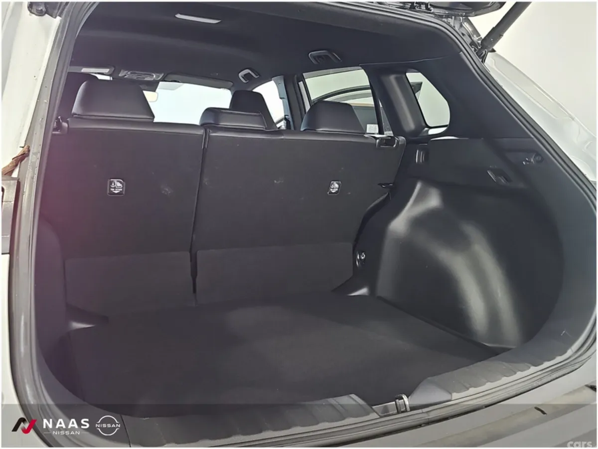 Toyota Corolla Cross MPV, Petrol Hybrid, 2023, White