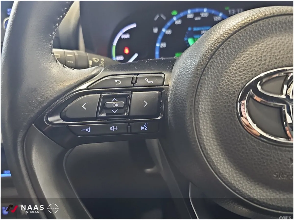 Toyota Yaris Cross MPV, Petrol Hybrid, 2023, Black