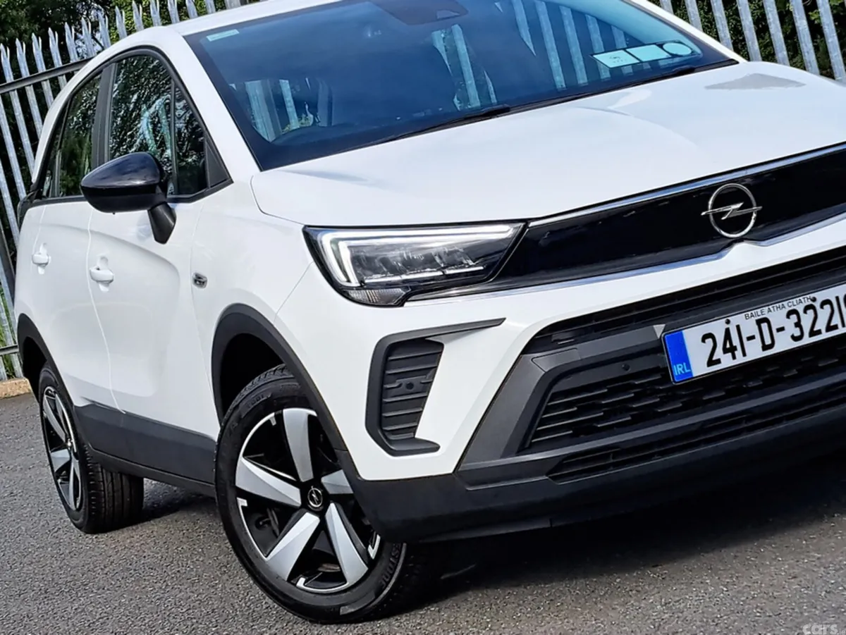 Opel Crossland SUV, Petrol, 2024, White