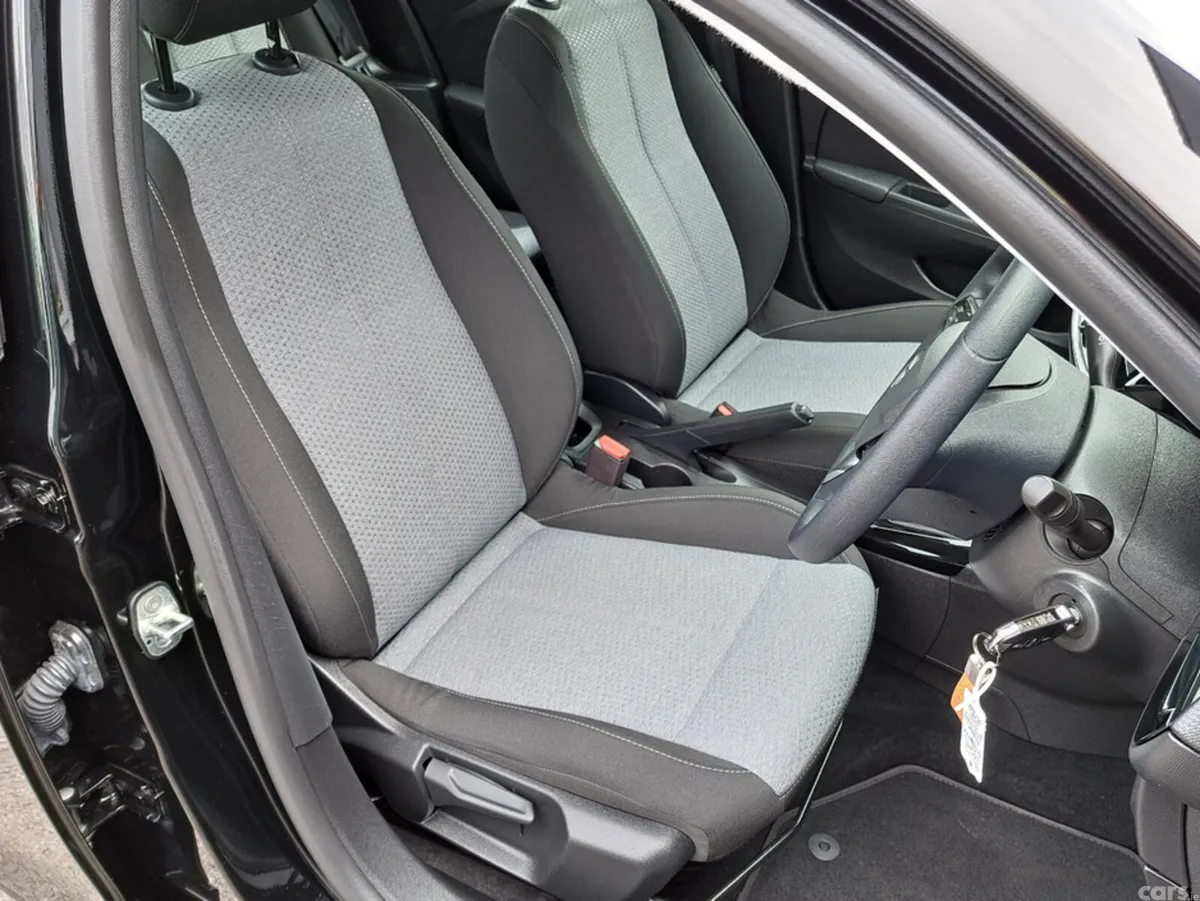 Opel Corsa Hatchback, Petrol, 2025, Black
