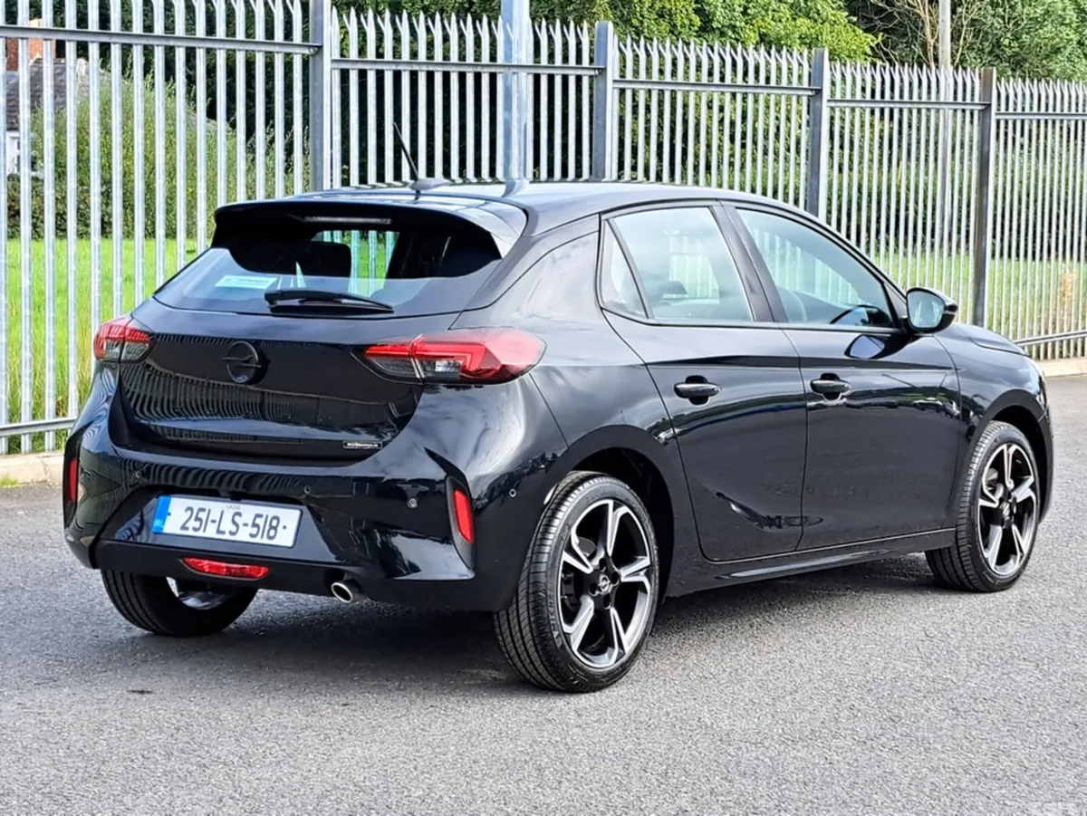 Opel Corsa Hatchback, Petrol, 2025, Black
