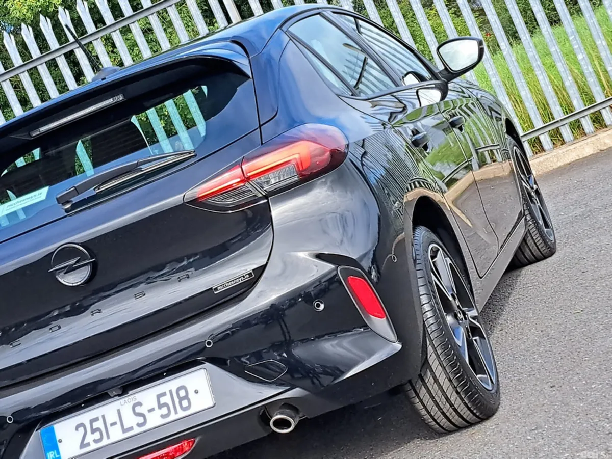 Opel Corsa Hatchback, Petrol, 2025, Black