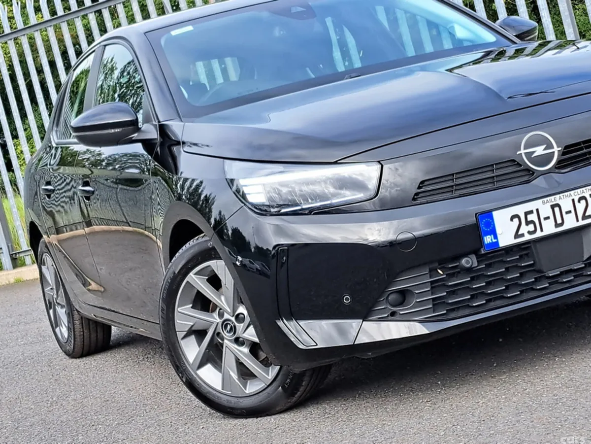 Opel Corsa Hatchback, Petrol, 2025, Black