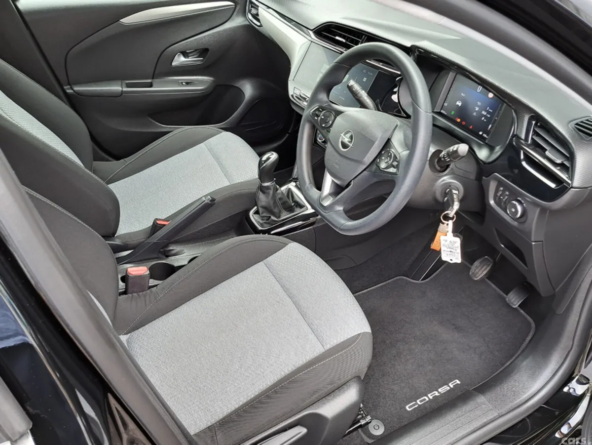 Opel Corsa Hatchback, Petrol, 2025, Black