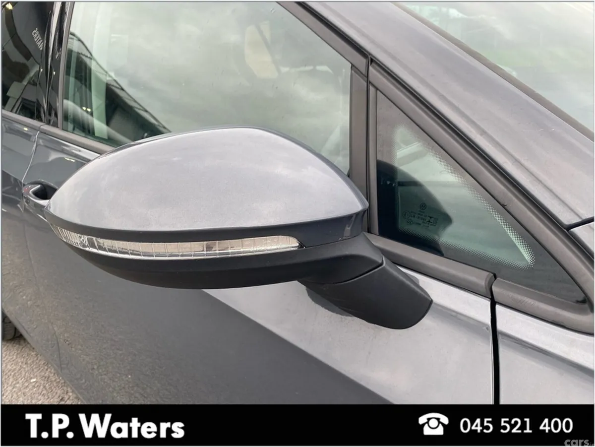 Volkswagen Golf Hatchback, Petrol, 2021, Grey