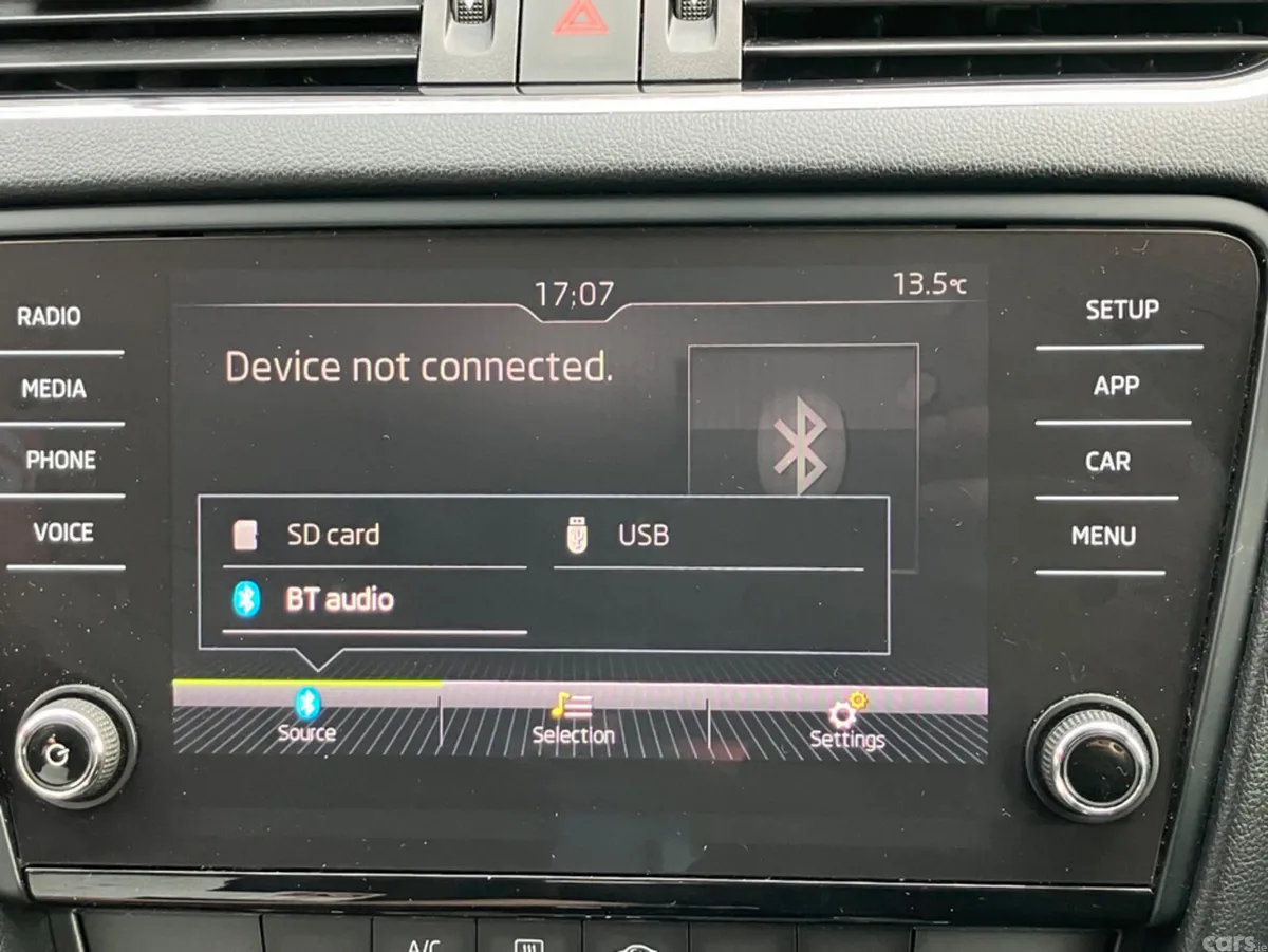 Skoda Octavia Hatchback, Diesel, 2019, Brown