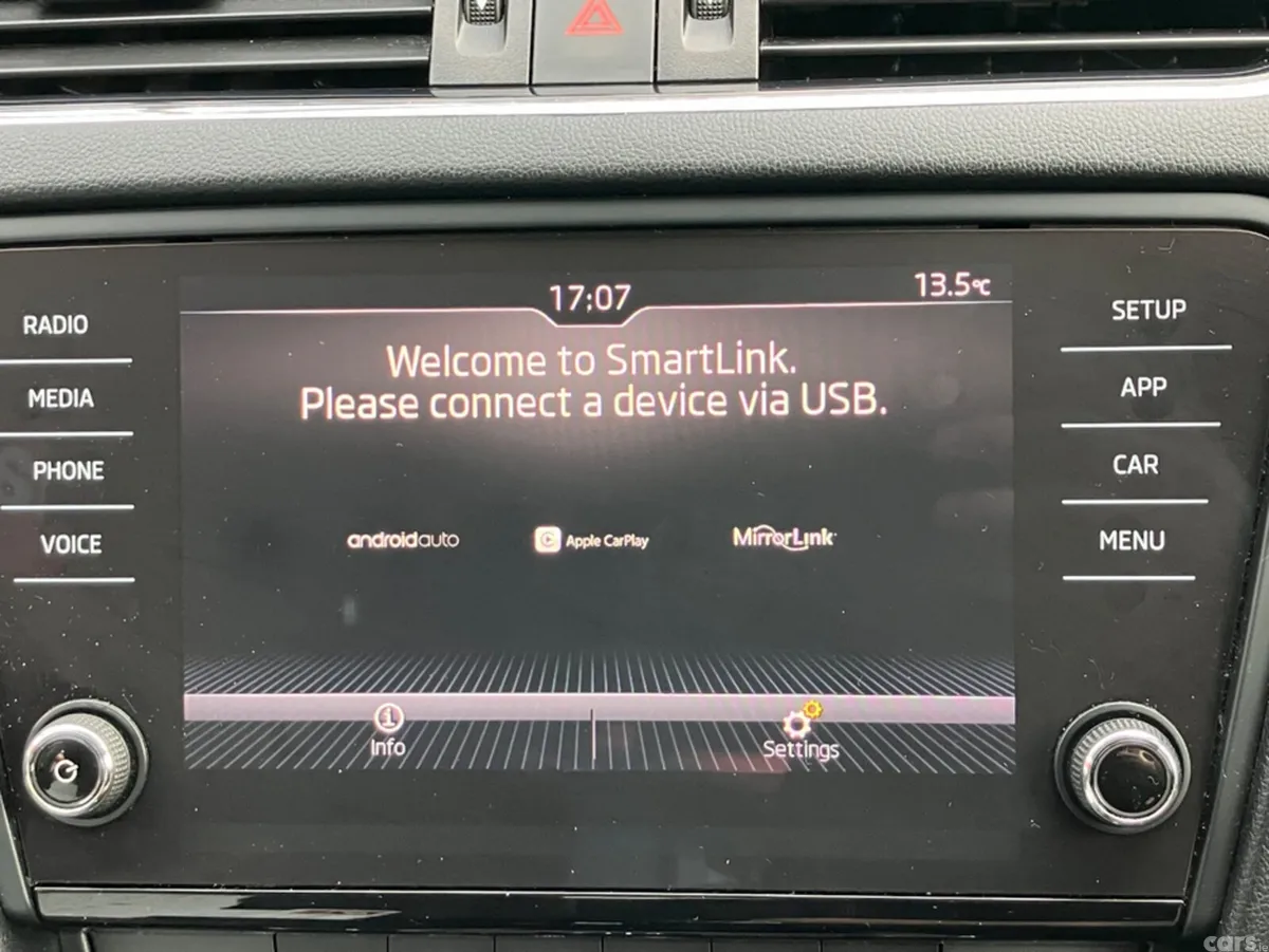 Skoda Octavia Hatchback, Diesel, 2019, Brown