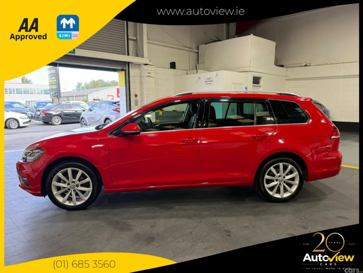 Volkswagen Golf Estate, Petrol, 2019, Red