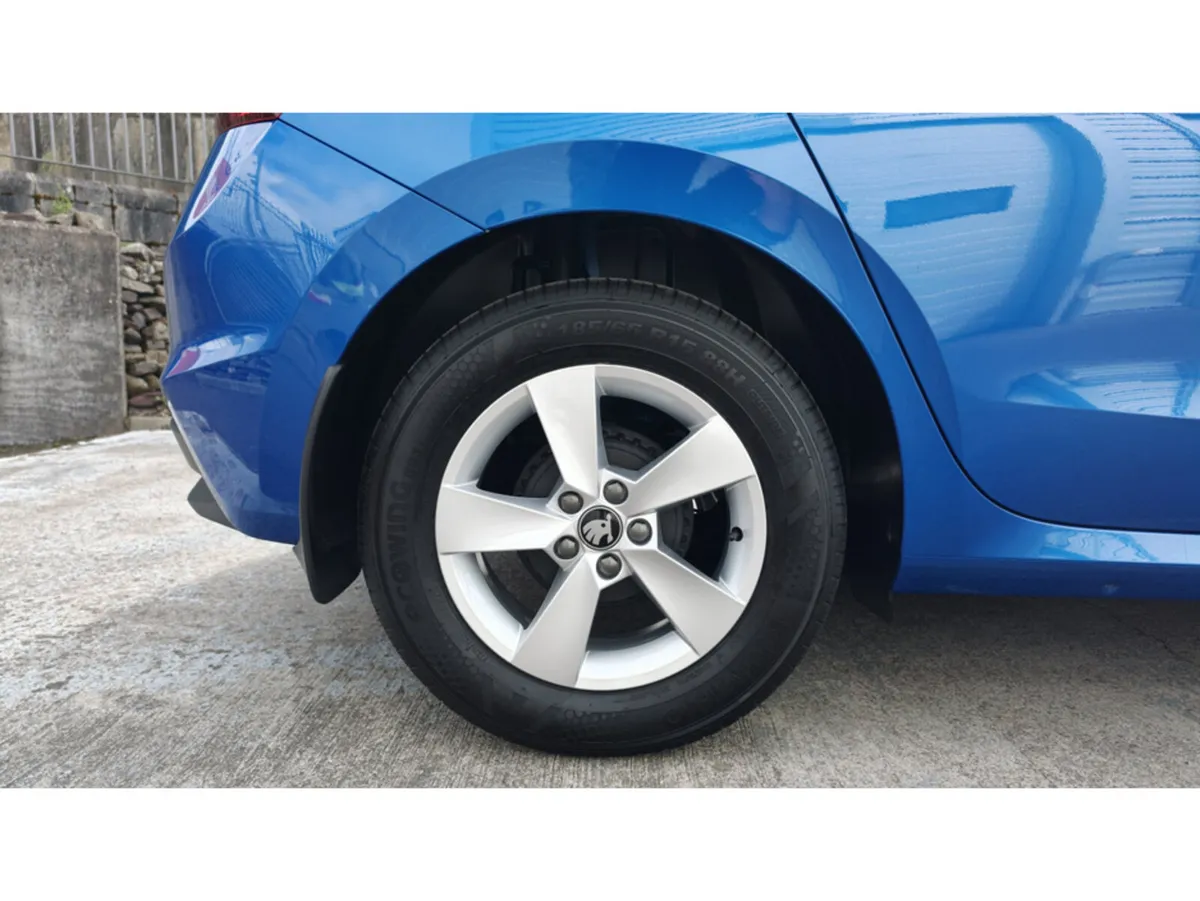 Skoda Fabia Hatchback, Petrol, 2026, Blue