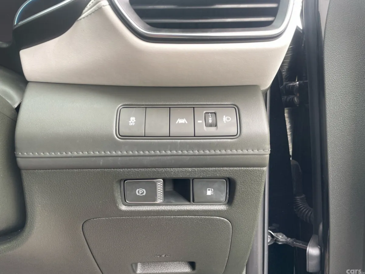 Hyundai Santa Fe Estate, Petrol Plug-in Hybrid, 2021, Black