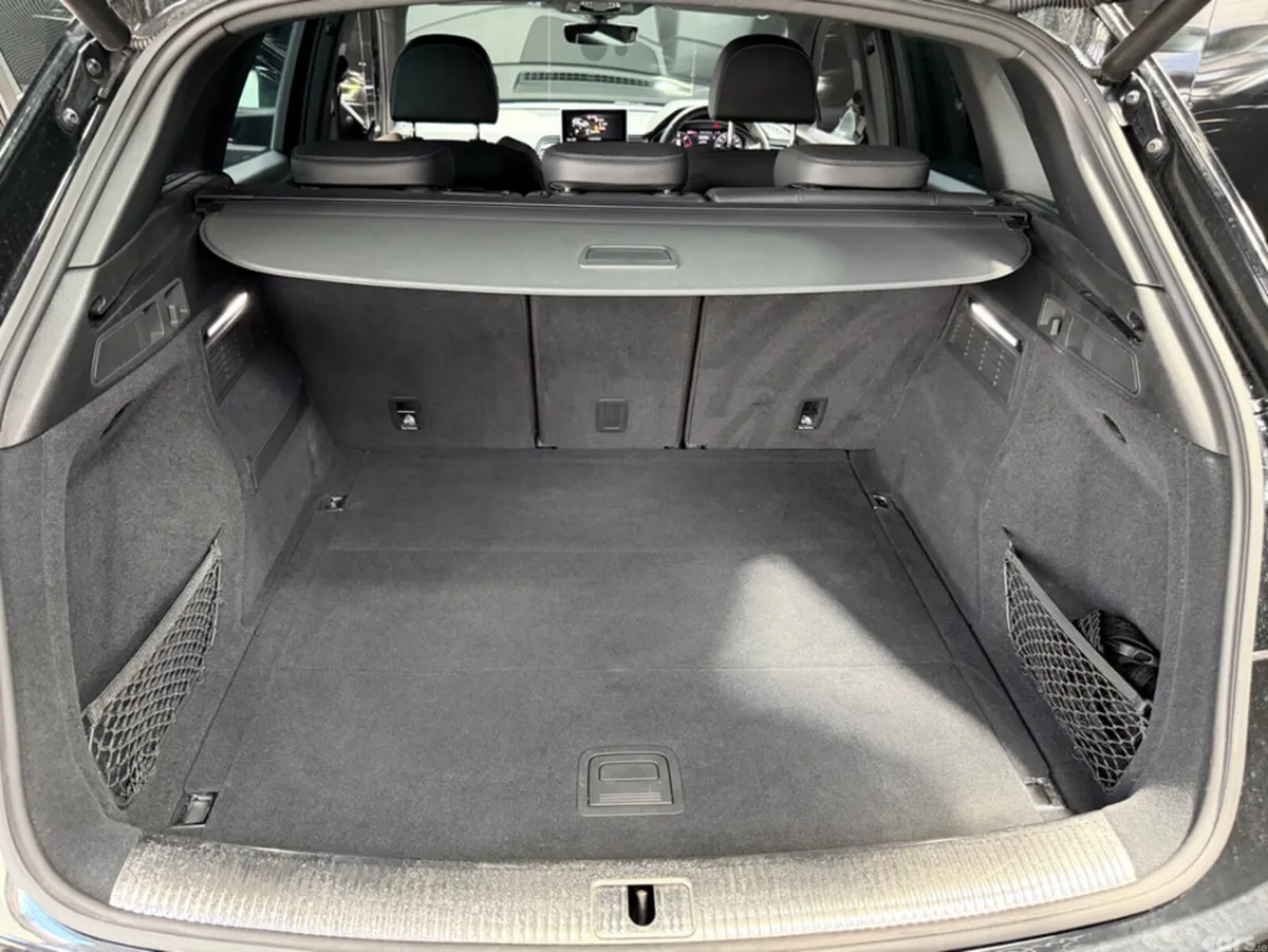 Audi Q5 SUV, Diesel, 2019, Black
