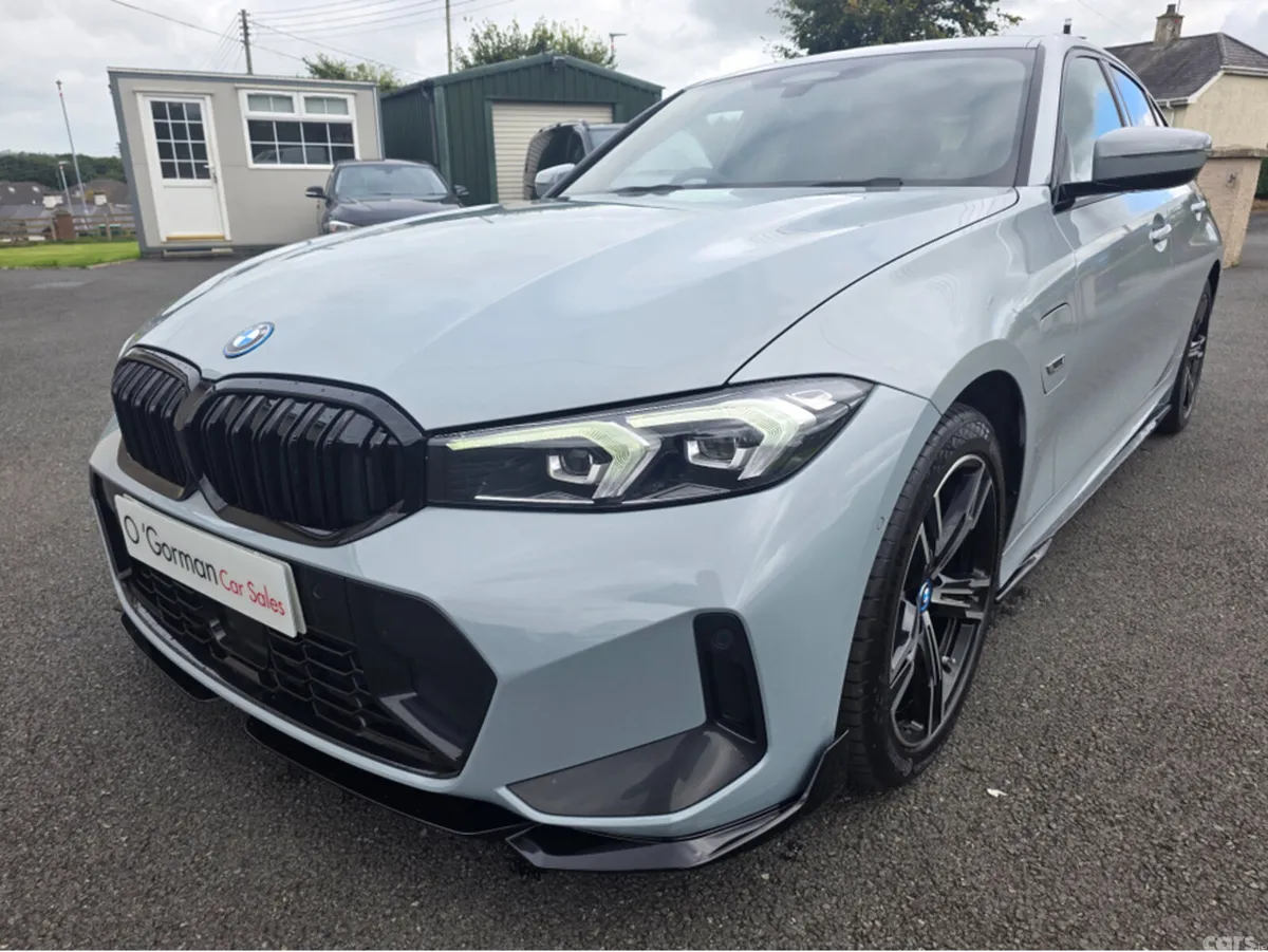 BMW 3-Series Saloon, Petrol Plug-in Hybrid, 2023, Grey