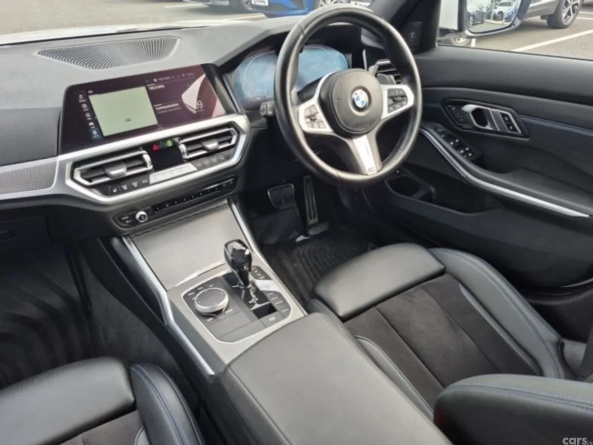 BMW 3-Series Saloon, Petrol Plug-in Hybrid, 2021, White