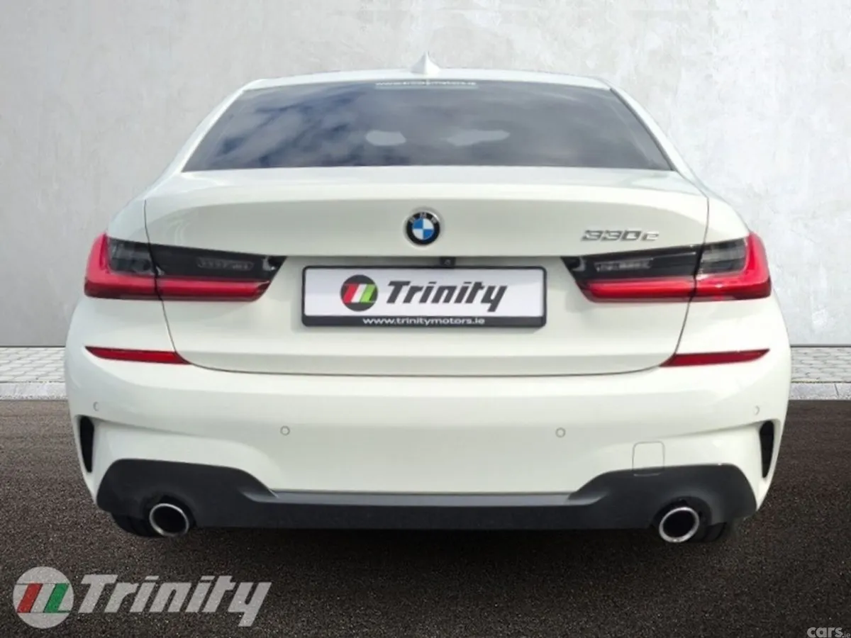 BMW 3-Series Saloon, Petrol Plug-in Hybrid, 2021, White