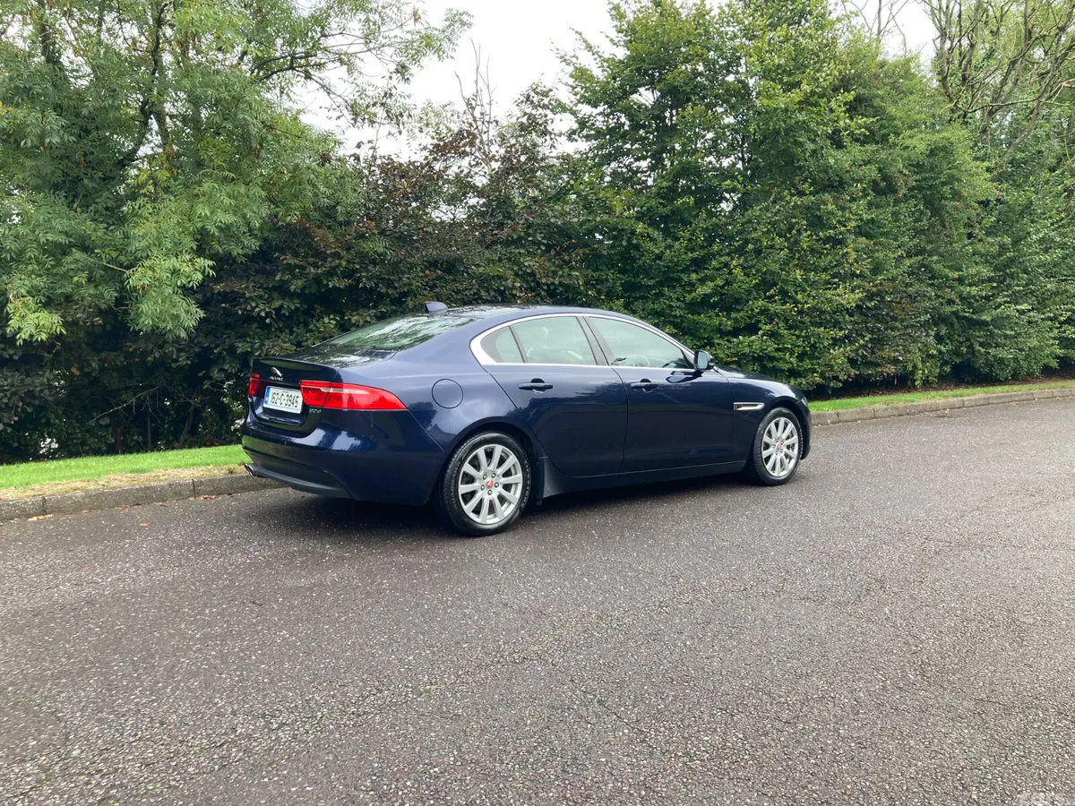 Jaguar XE Saloon, Diesel, 2016, Blue