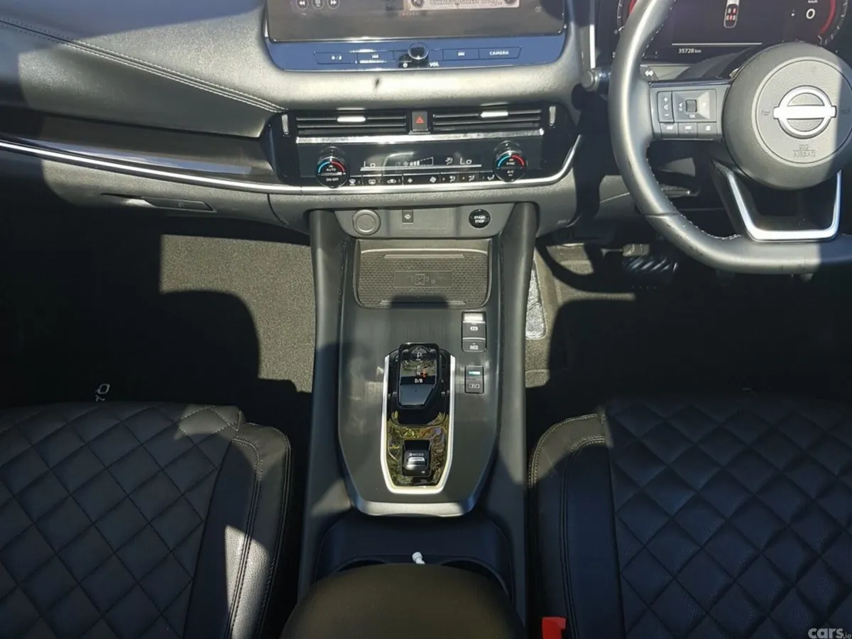 Nissan Qashqai MPV, Petrol Hybrid, 2023, Grey