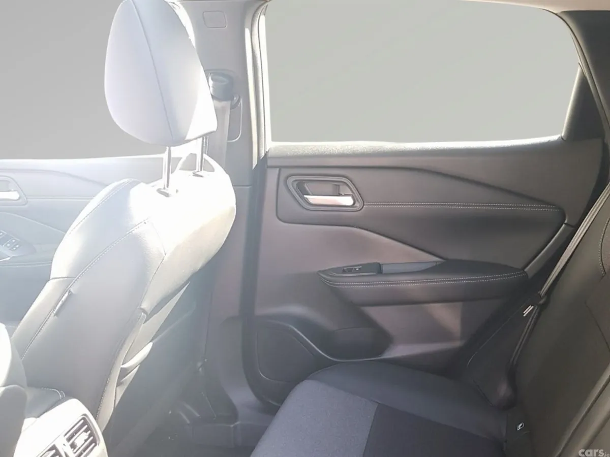 Nissan Qashqai MPV, Petrol Hybrid, 2025, Grey