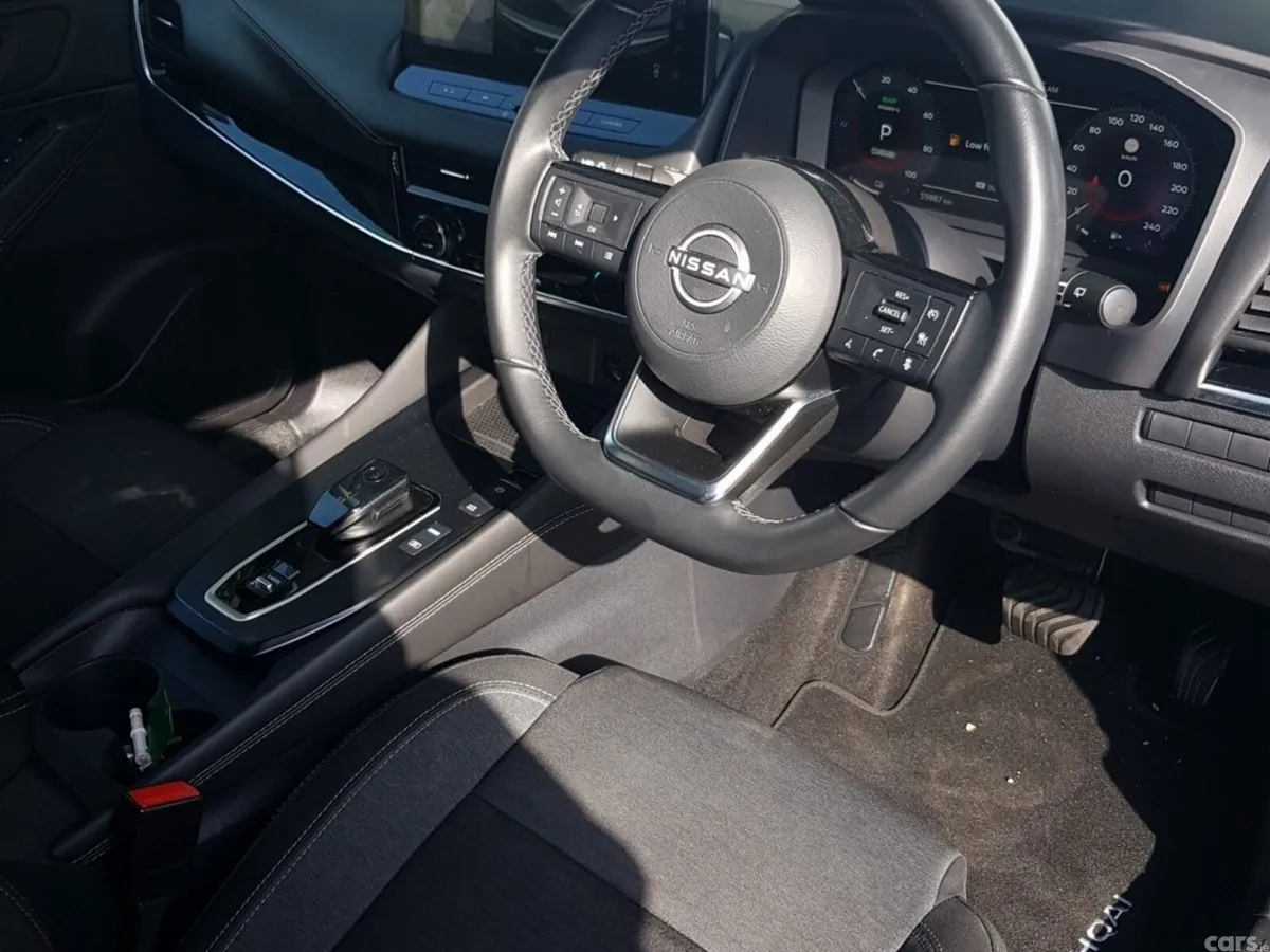 Nissan Qashqai MPV, Petrol Hybrid, 2023, Grey