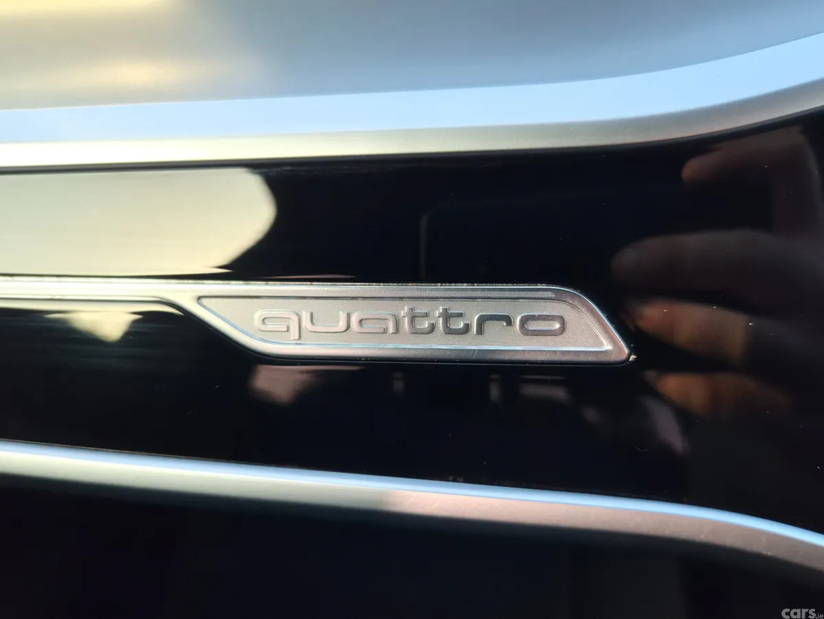 Audi A6 Estate, Diesel, 2023, Blue