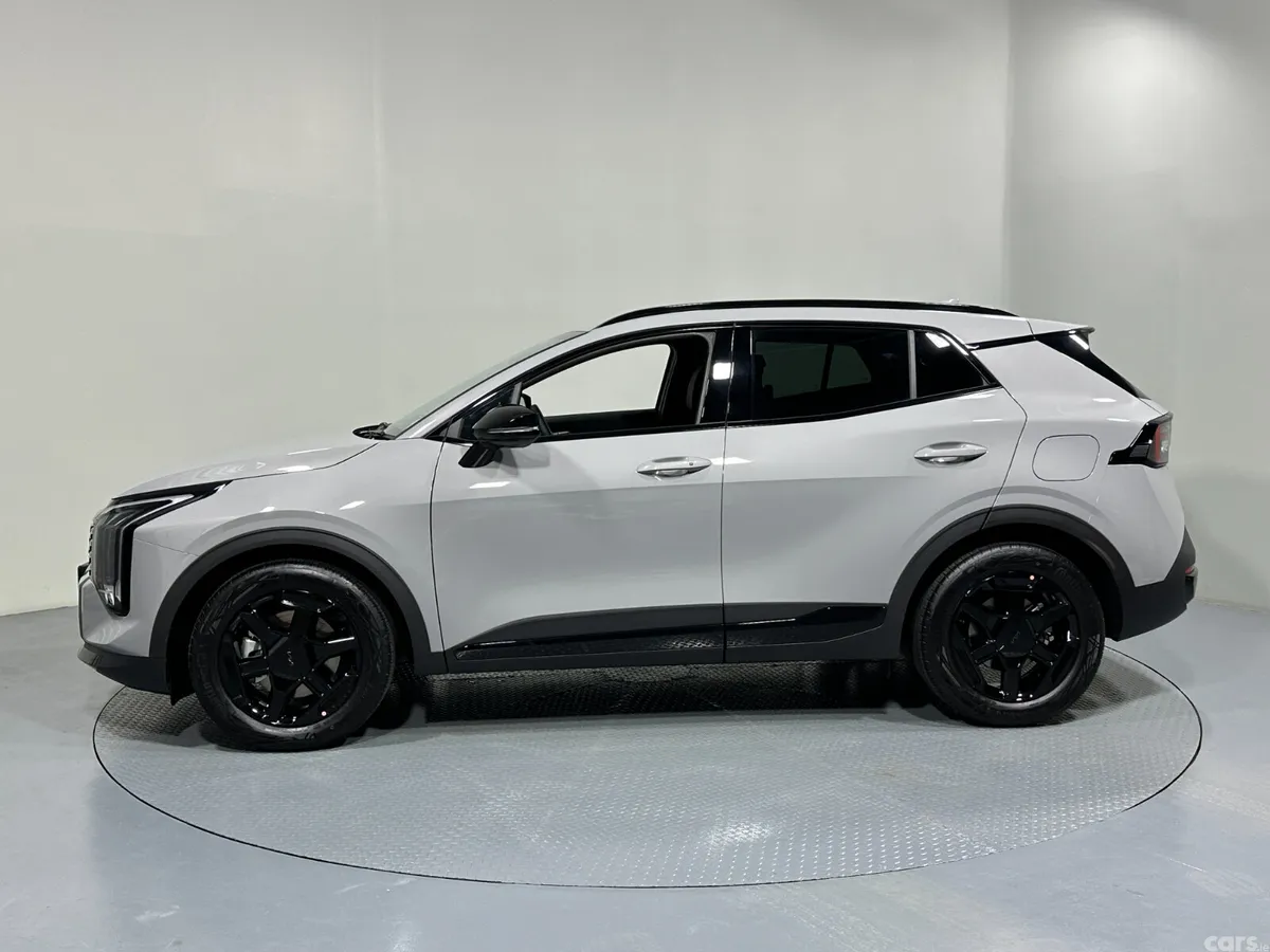 Kia Sportage SUV, Diesel Hybrid, 2026, Grey