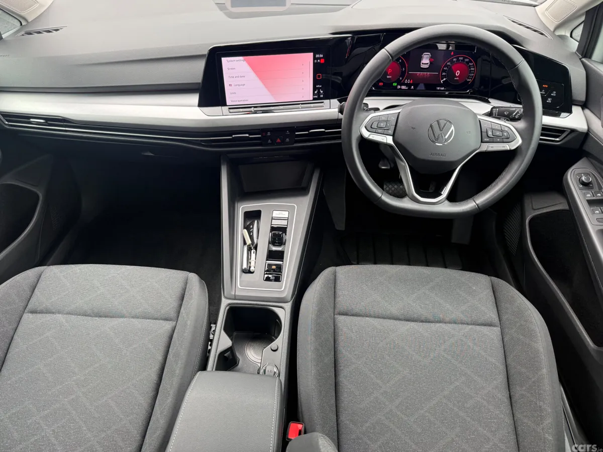 Volkswagen Golf Hatchback, Diesel, 2023, White