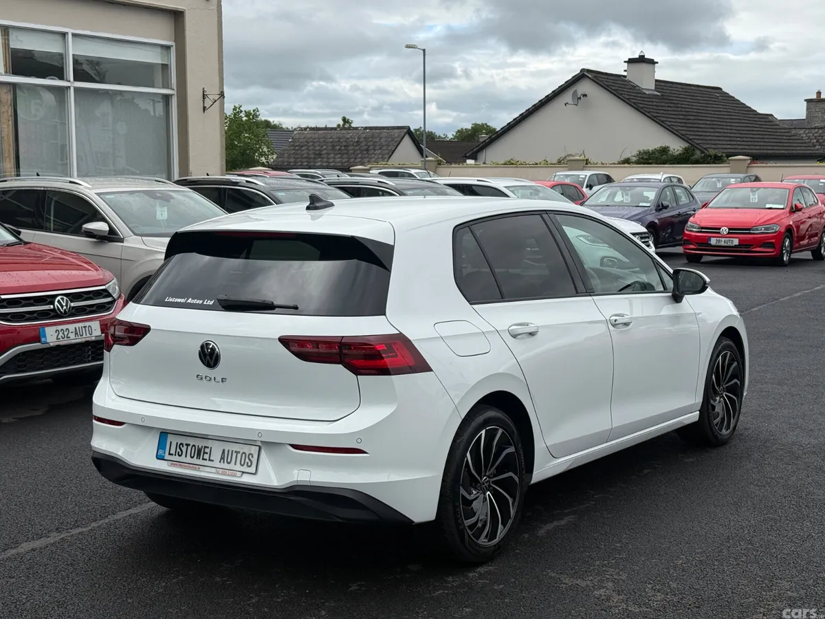 Volkswagen Golf Hatchback, Diesel, 2023, White