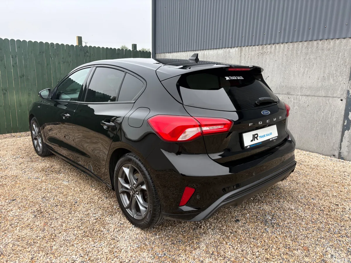 Ford Focus Hatchback, Diesel, 2019, Black