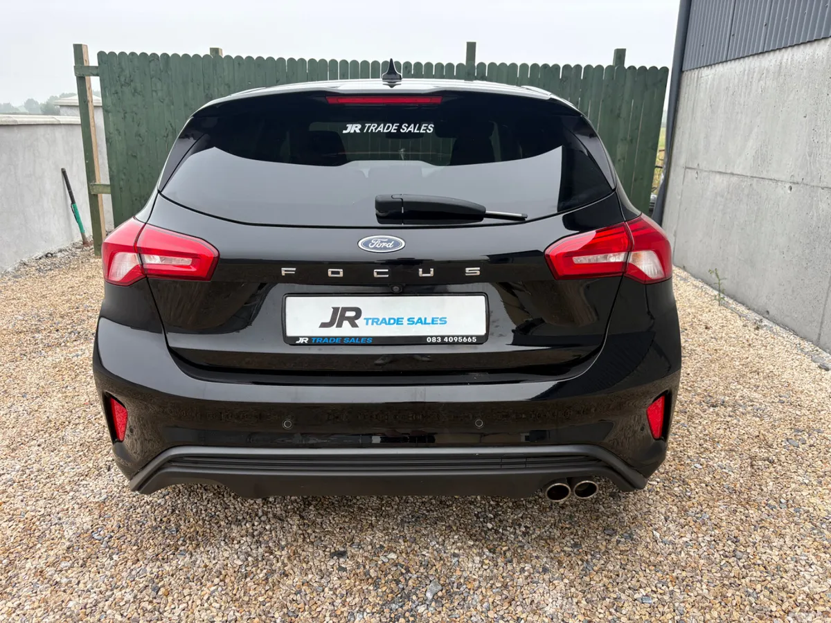 Ford Focus Hatchback, Diesel, 2019, Black