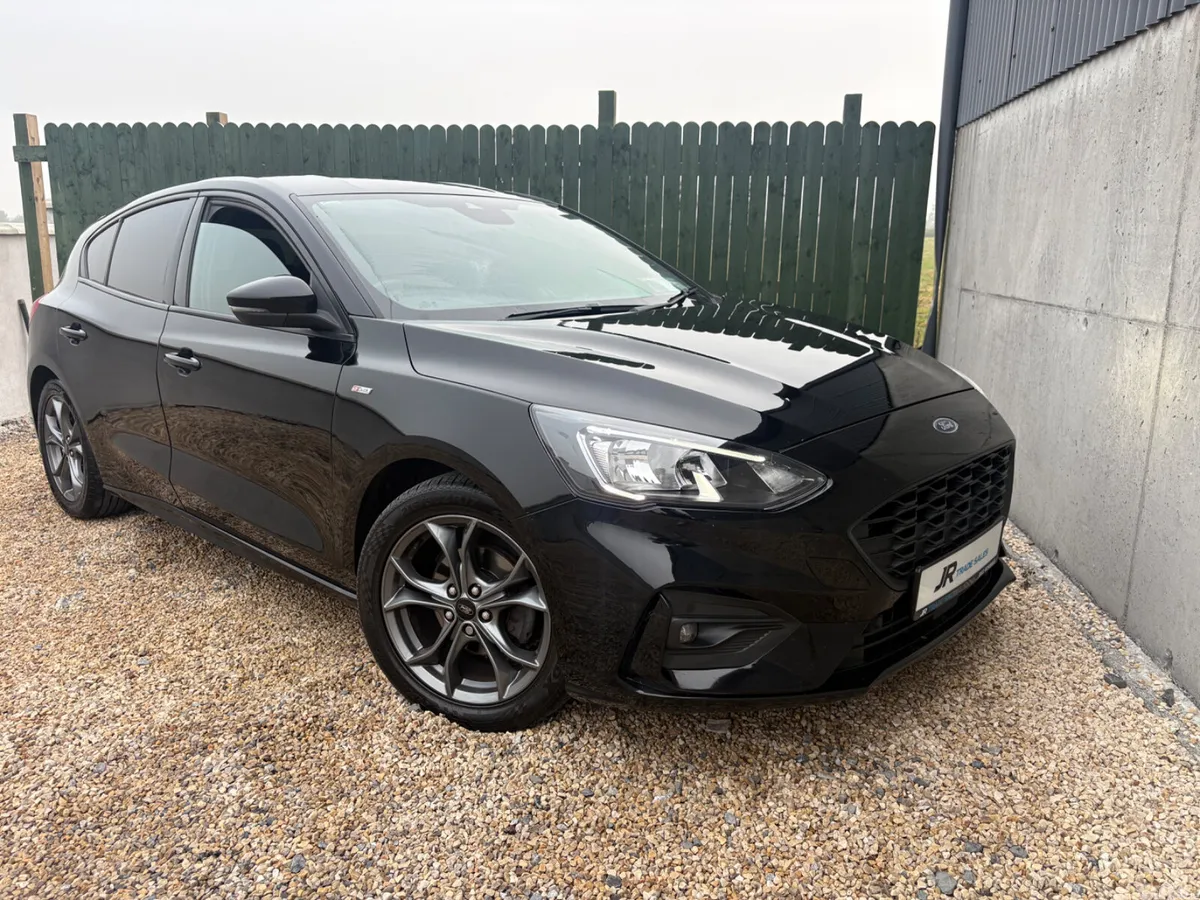 Ford Focus Hatchback, Diesel, 2019, Black