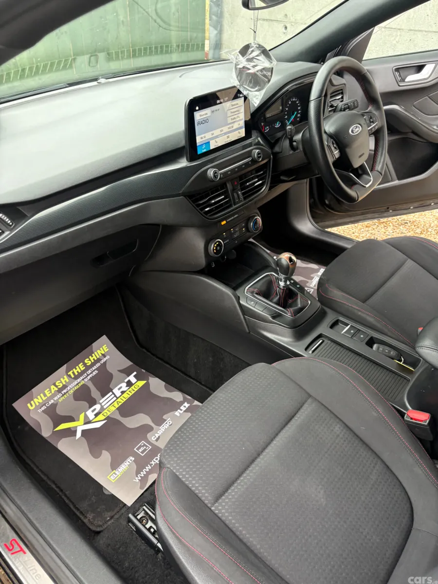 Ford Focus Hatchback, Diesel, 2019, Black