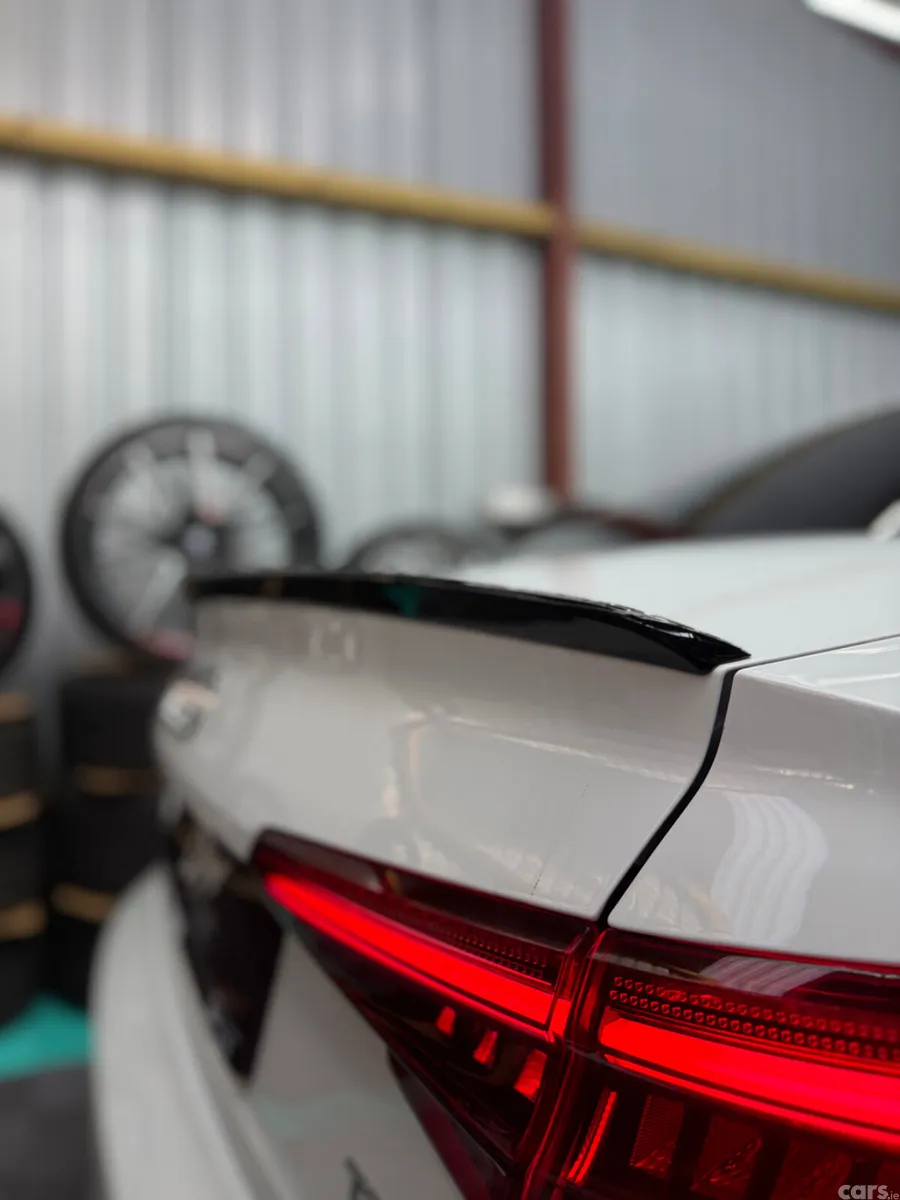 Audi A4 Saloon, Petrol, 2017, White