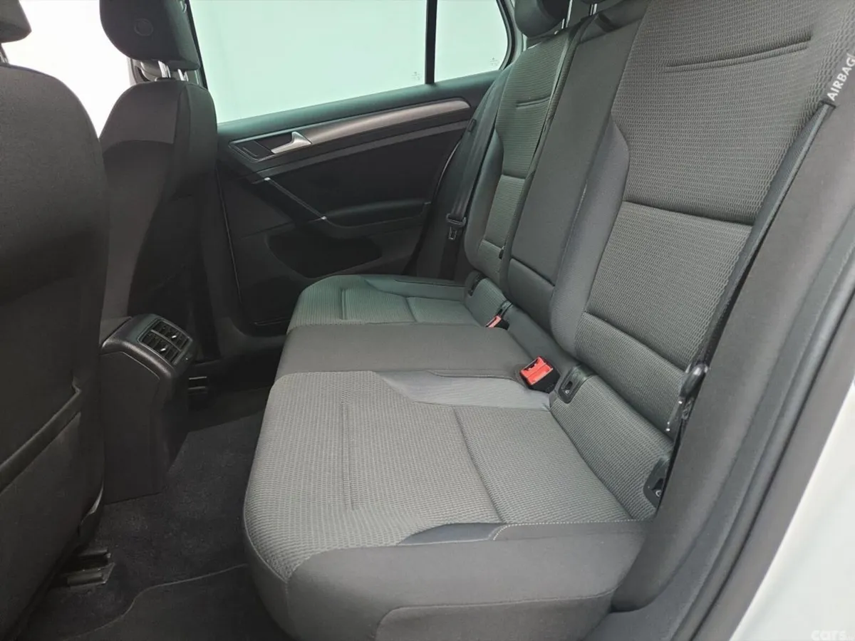 Volkswagen Golf Hatchback, Petrol, 2019, White
