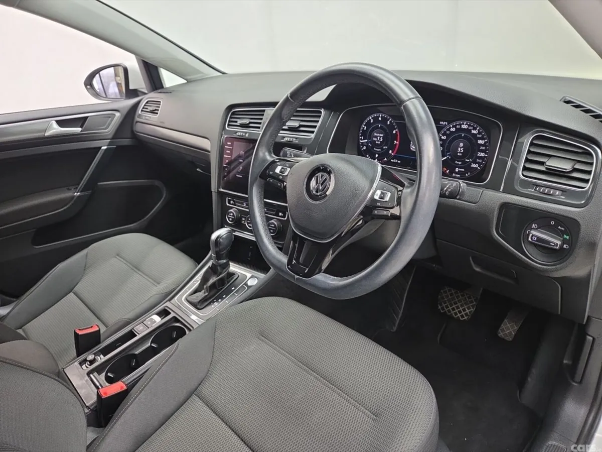 Volkswagen Golf Hatchback, Petrol, 2019, White