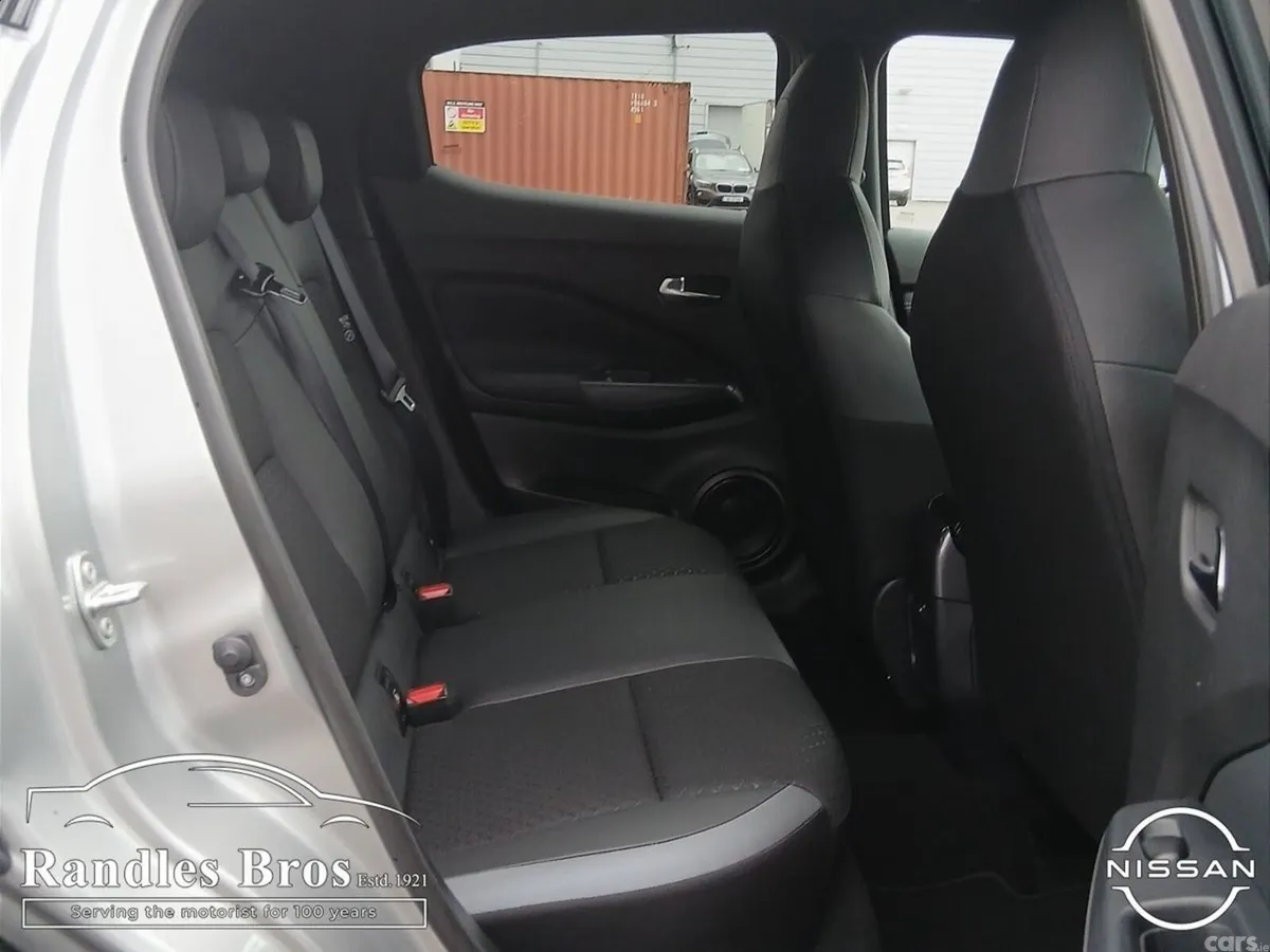 Nissan Juke SUV, Petrol, 2024, Grey