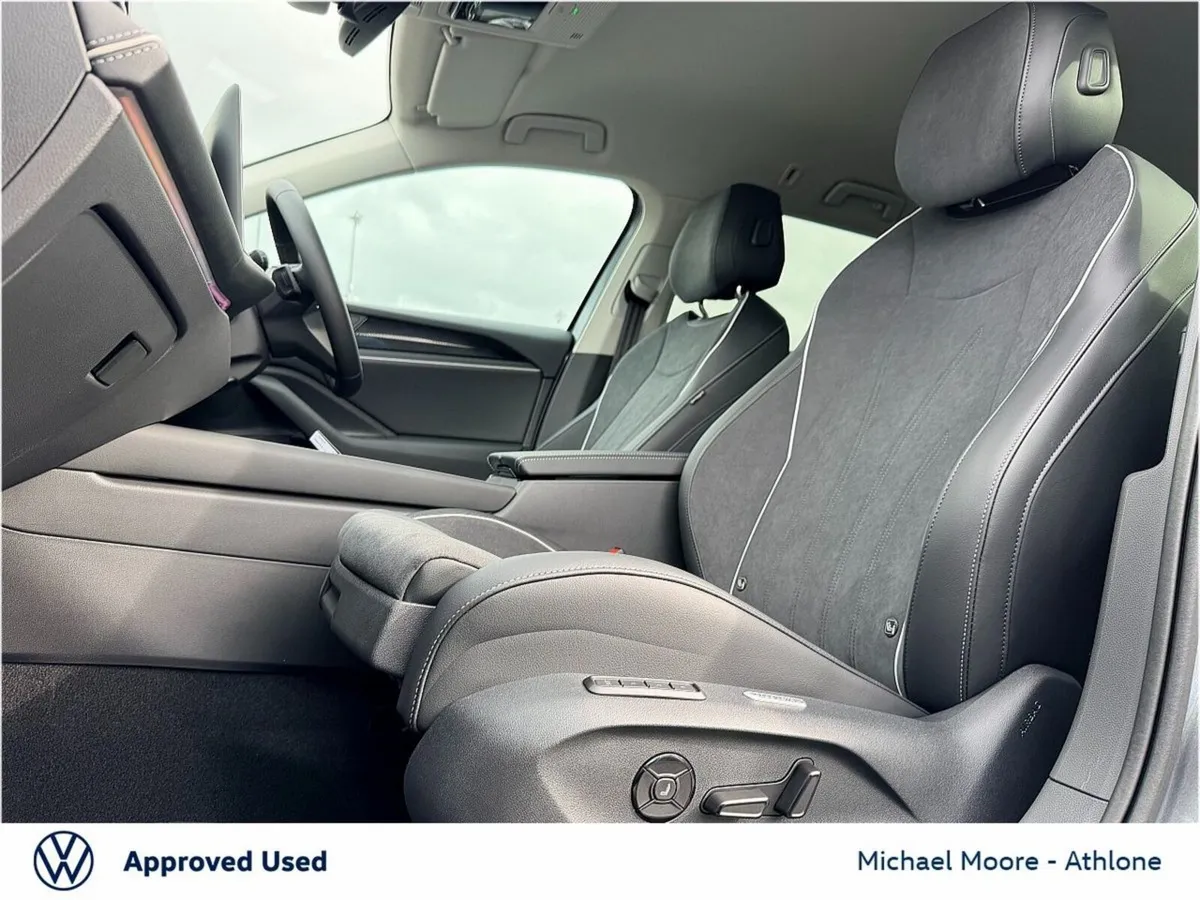 Volkswagen Passat Estate, Diesel, 2026, Grey